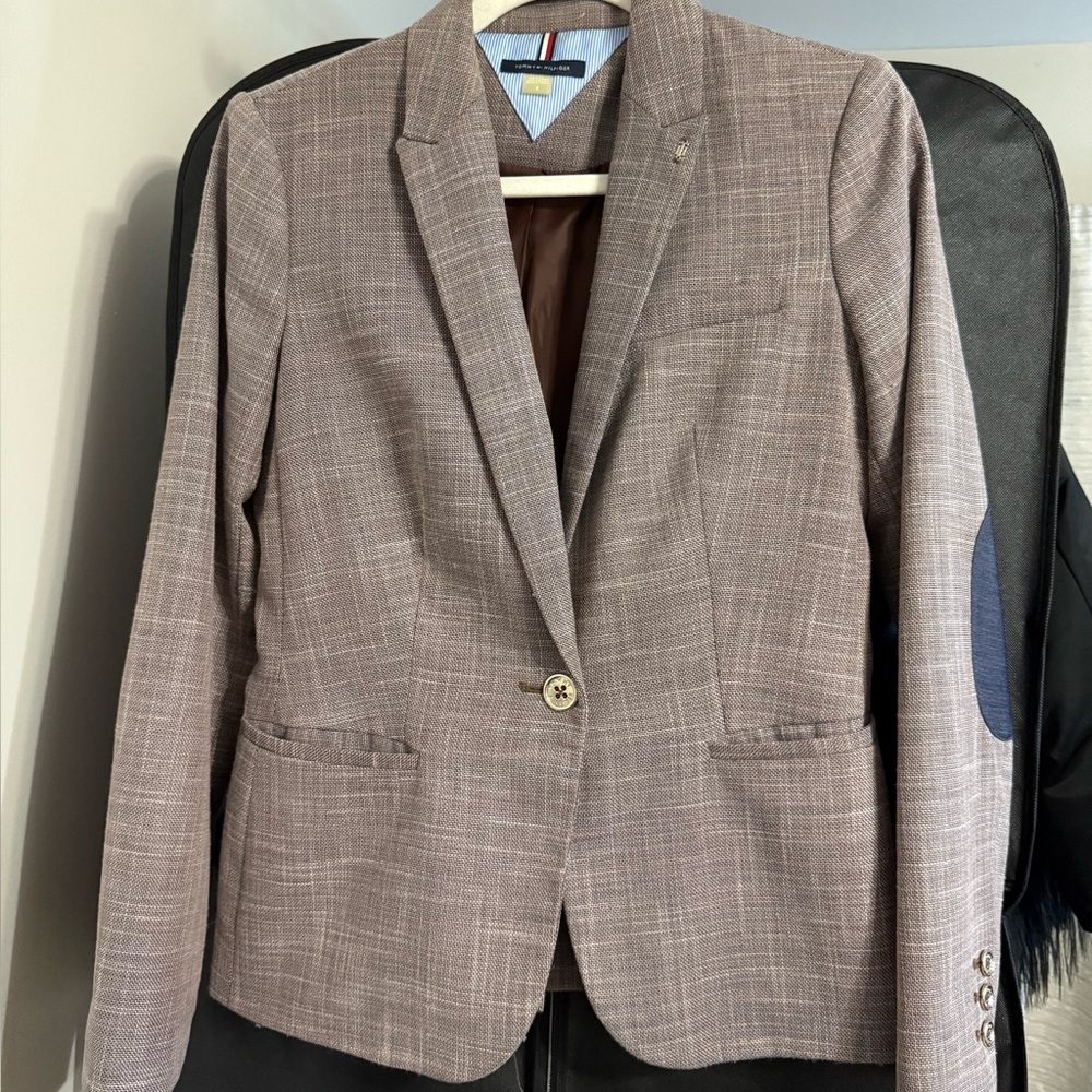 Tommy Hilfiger Brown Taupe Plaid Blazer with Signature Trim